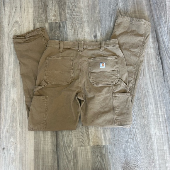 Tan carhartt cargos - Picture 3 of 4